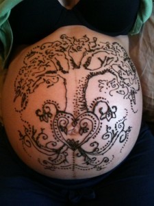 Tattoos in Pregnancy and Breastfeeding